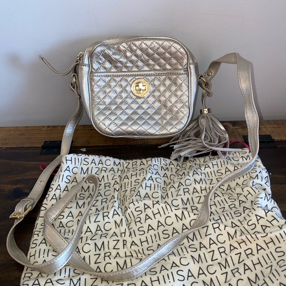 Isaac Mizrahi Bridgehampton Quilted Leather Crossbody Bag Silver Purse NEW